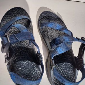 Chaco Updraft Bulloo navy blue men size 11? sport sandals